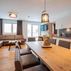 Apartament typu deluxe z łóżkiem queen-size